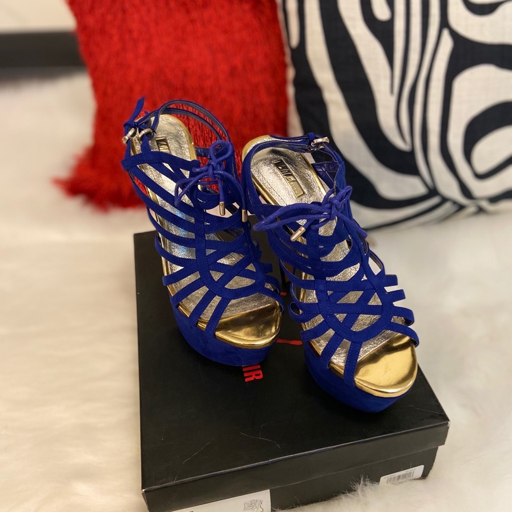 Shoes - Picture 2 of 3